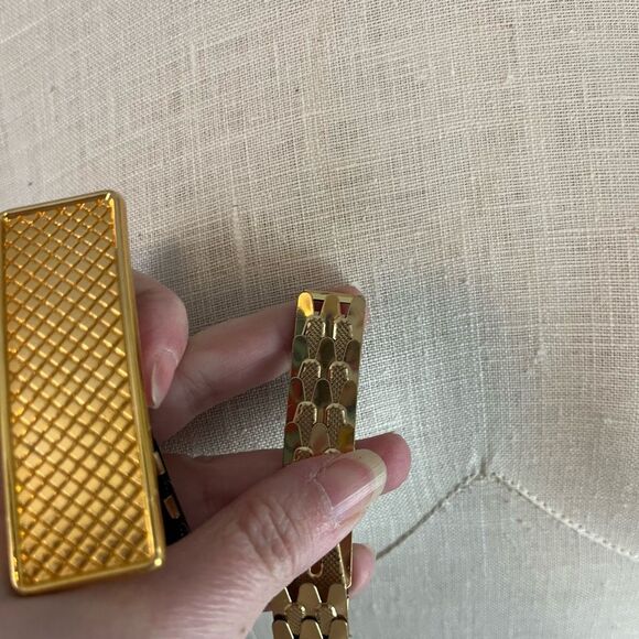 Vintage Women's Belt Gold Tone Metal Scale Elastic Stretch Buckle 1/2" Wide - Picture 5 of 5